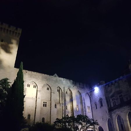 Apartamento La Calade LʼIsle-sur-la-Sorgue Exterior foto